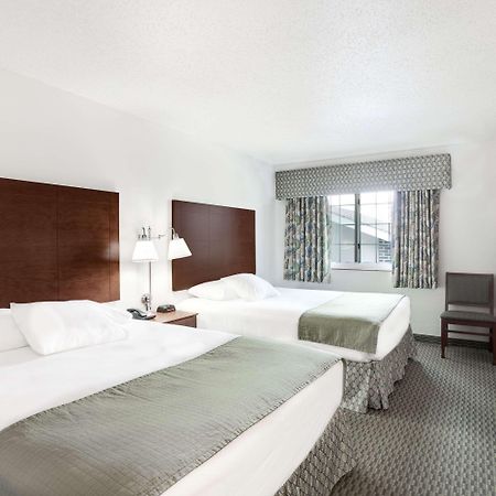 Days Inn By Wyndham Carroll Exterior photo