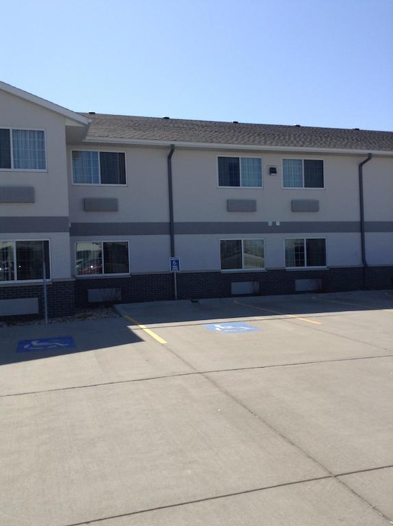 Days Inn By Wyndham Carroll Exterior photo