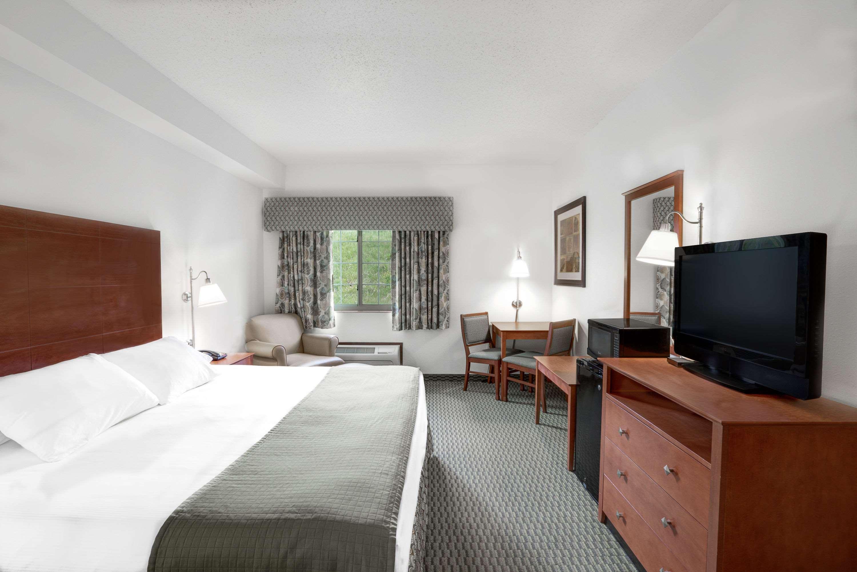 Days Inn By Wyndham Carroll Exterior photo